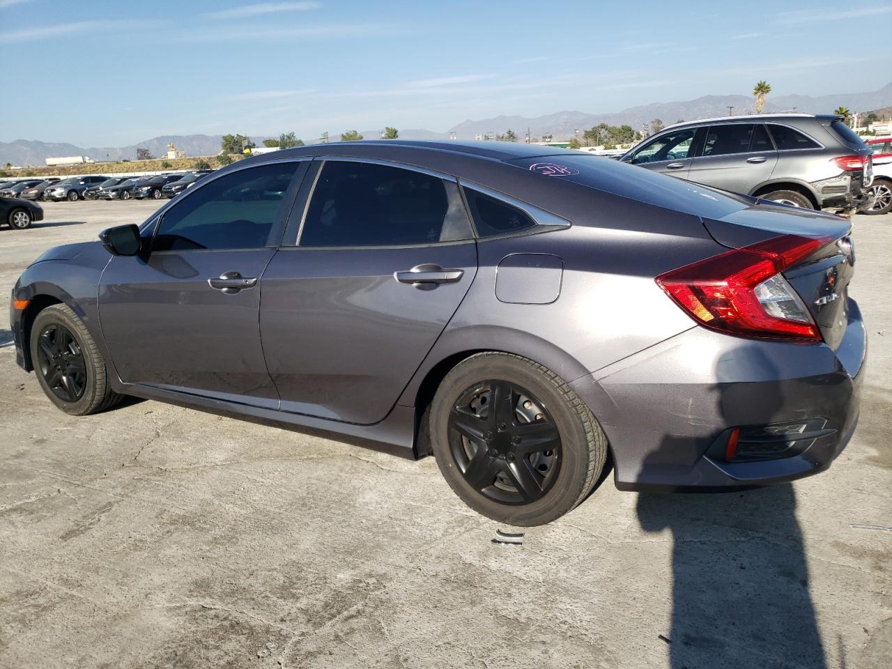 Изображение 2 2017 HONDA CIVIC LX 2017 с VIN 2HGFC2F51HH524265