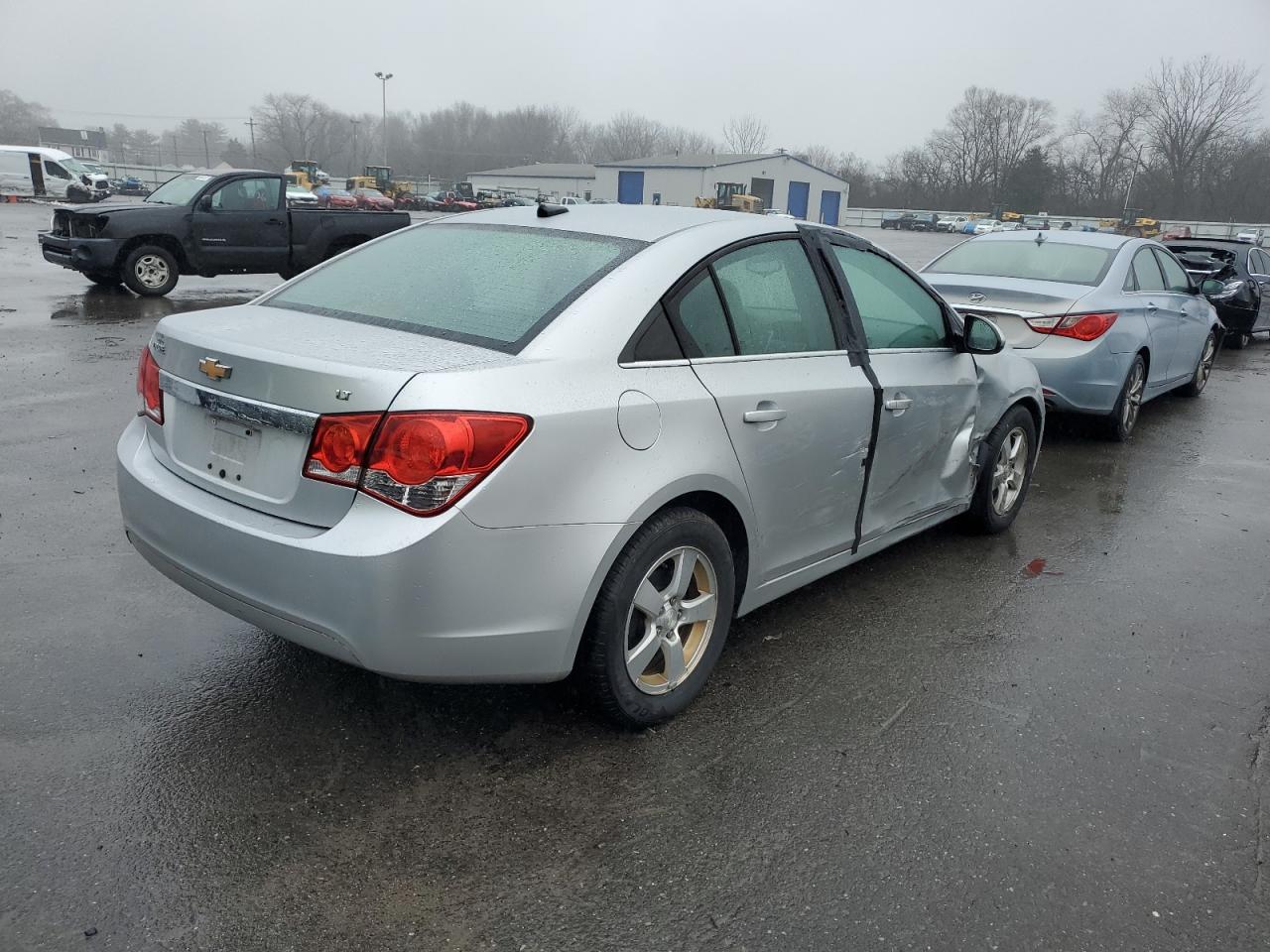 Image 3 of 2013 CHEVROLET CRUZE LT 2013 with VIN 1G1PC5SBXD7176061