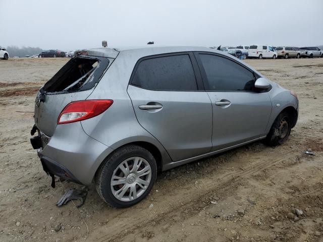 Image 3 of 2013 MAZDA MAZDA2  2013 with VIN JM1DE1KYXD0170710