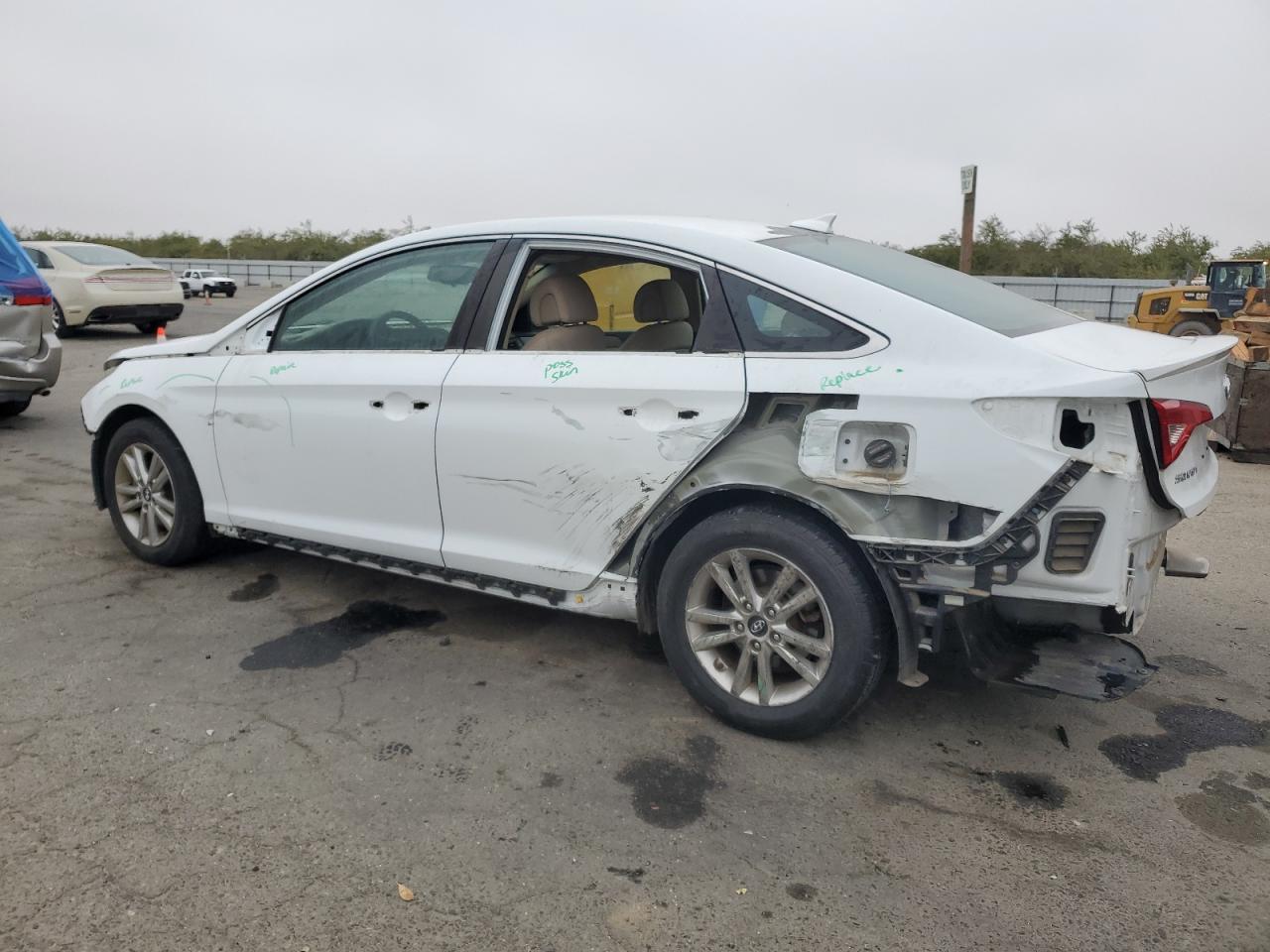 Image 2 of 2016 HYUNDAI SONATA SE 2016 with VIN 5NPE24AF9GH272893