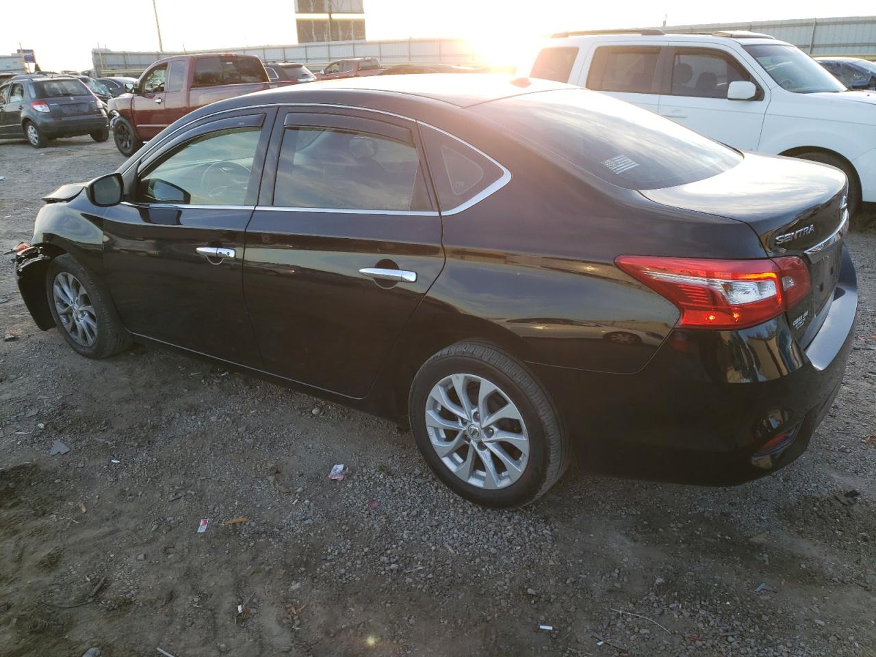 Изображение 2 2019 NISSAN SENTRA S 2019 с VIN 3N1AB7AP0KY434417