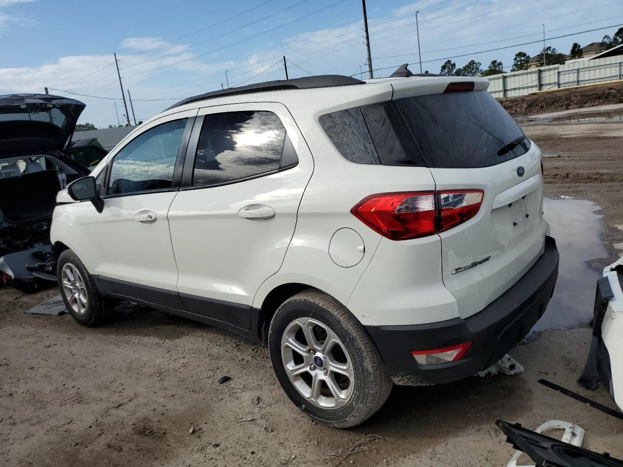Image 2 of 2020 FORD ECOSPORT SE 2020 with VIN MAJ3S2GE2LC334429
