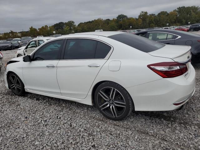 Изображение 2 2017 HONDA ACCORD SPORT 2017 с VIN 1HGCR2F54HA133577
