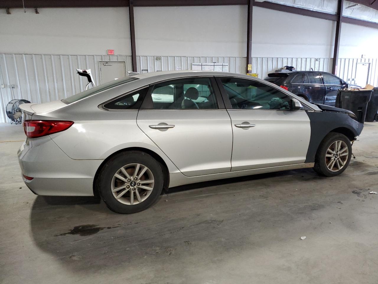 Image 3 of 2015 HYUNDAI SONATA SE 2015 with VIN 5NPE24AF7FH073839