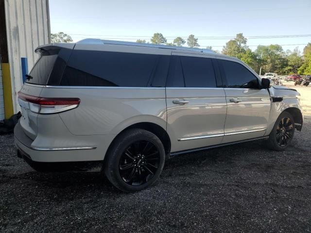 Image 3 of 2023 LINCOLN NAVIGATOR L RESERVE 2023 with VIN 5LMJJ3KG7PEL02095