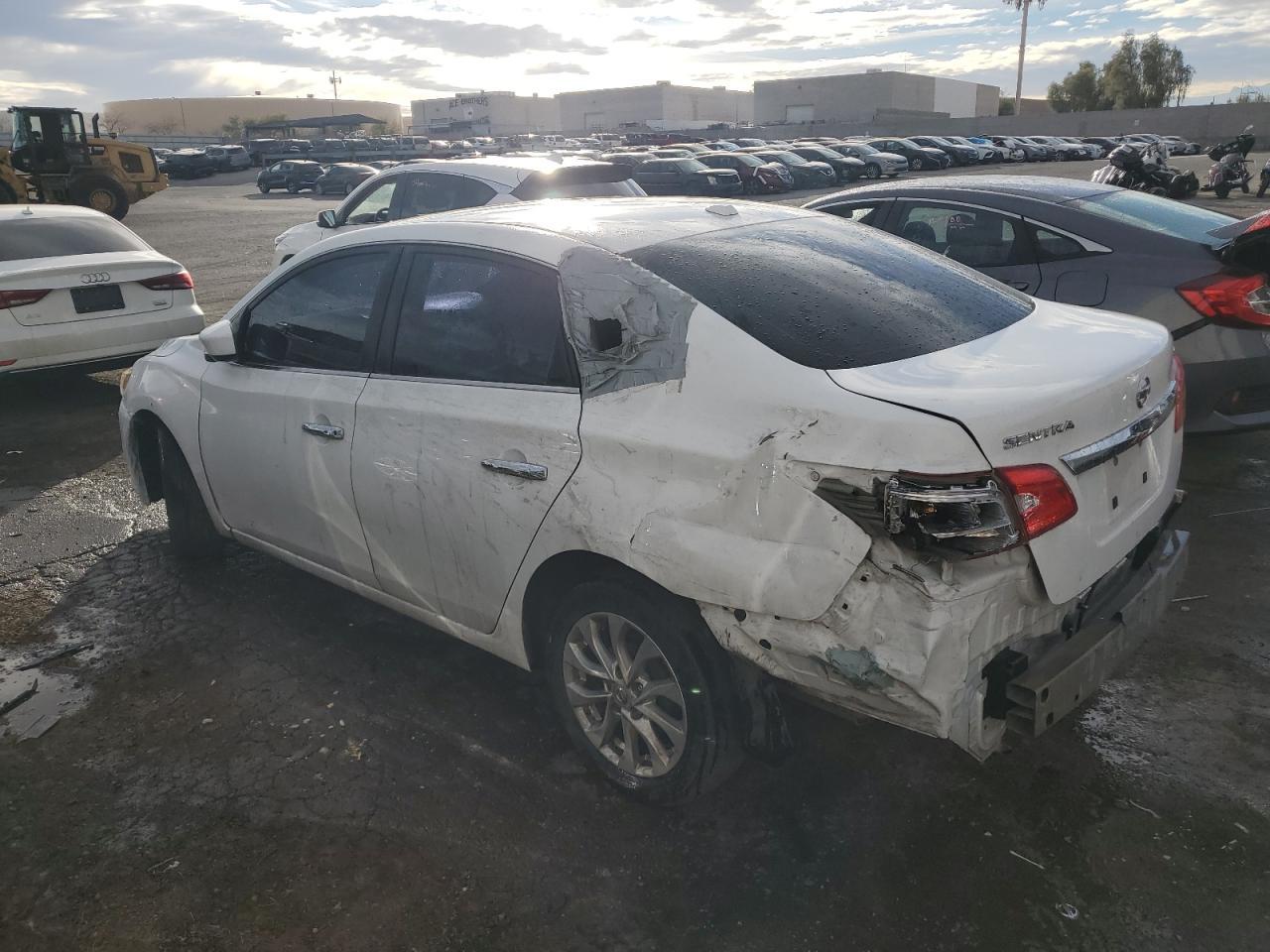 Изображение 2 2018 NISSAN SENTRA S 2018 с VIN 3N1AB7AP2JY255889