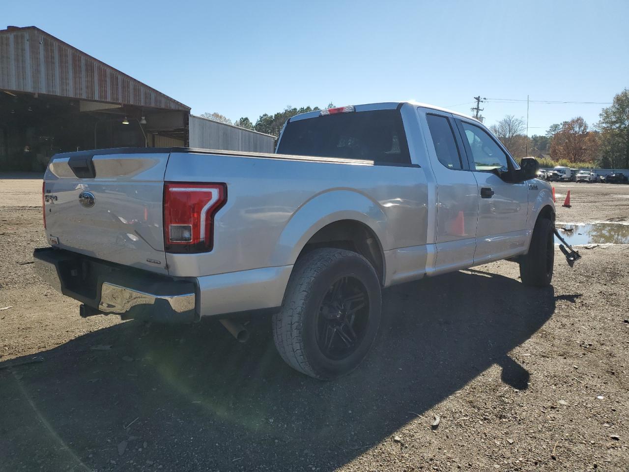 Obraz 3 z 2015 FORD F150 SUPER CAB 2015 z VIN 1FTEX1C82FKE02575