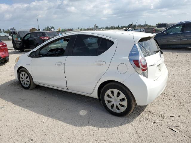 Image 2 of 2013 TOYOTA PRIUS C  2013 with VIN JTDKDTB31D1056843
