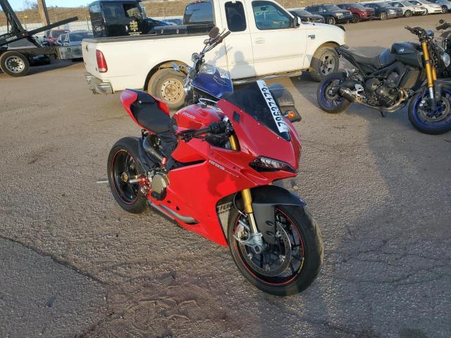 Изображение 1 2015 DUCATI SUPERBIKE 1299 PANIGALE 2015 с VIN ZDM14BYW9FB025557