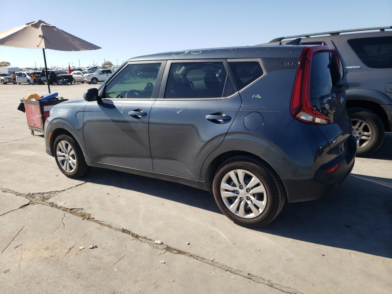 Obraz 2 z 2020 KIA SOUL LX 2020 z VIN KNDJ23AU6L7014014