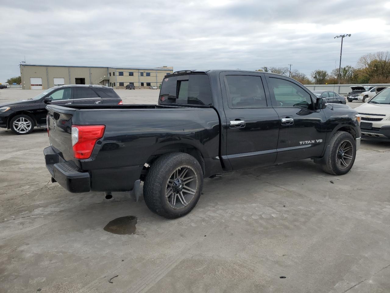 Image 3 of 2019 NISSAN TITAN PLATINUM RESERVE 2019 with VIN 1N6AA1E67KN530862