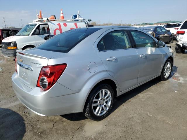 Obraz 3 z 2015 CHEVROLET SONIC LT 2015 z VIN 1G1JC5SH9F4130297