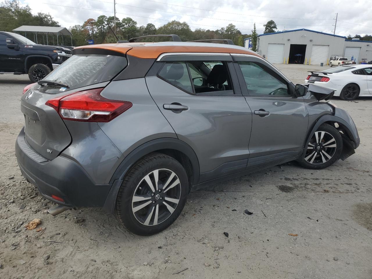 Obraz 3 z 2018 NISSAN KICKS S 2018 z VIN 3N1CP5CUXJL518659