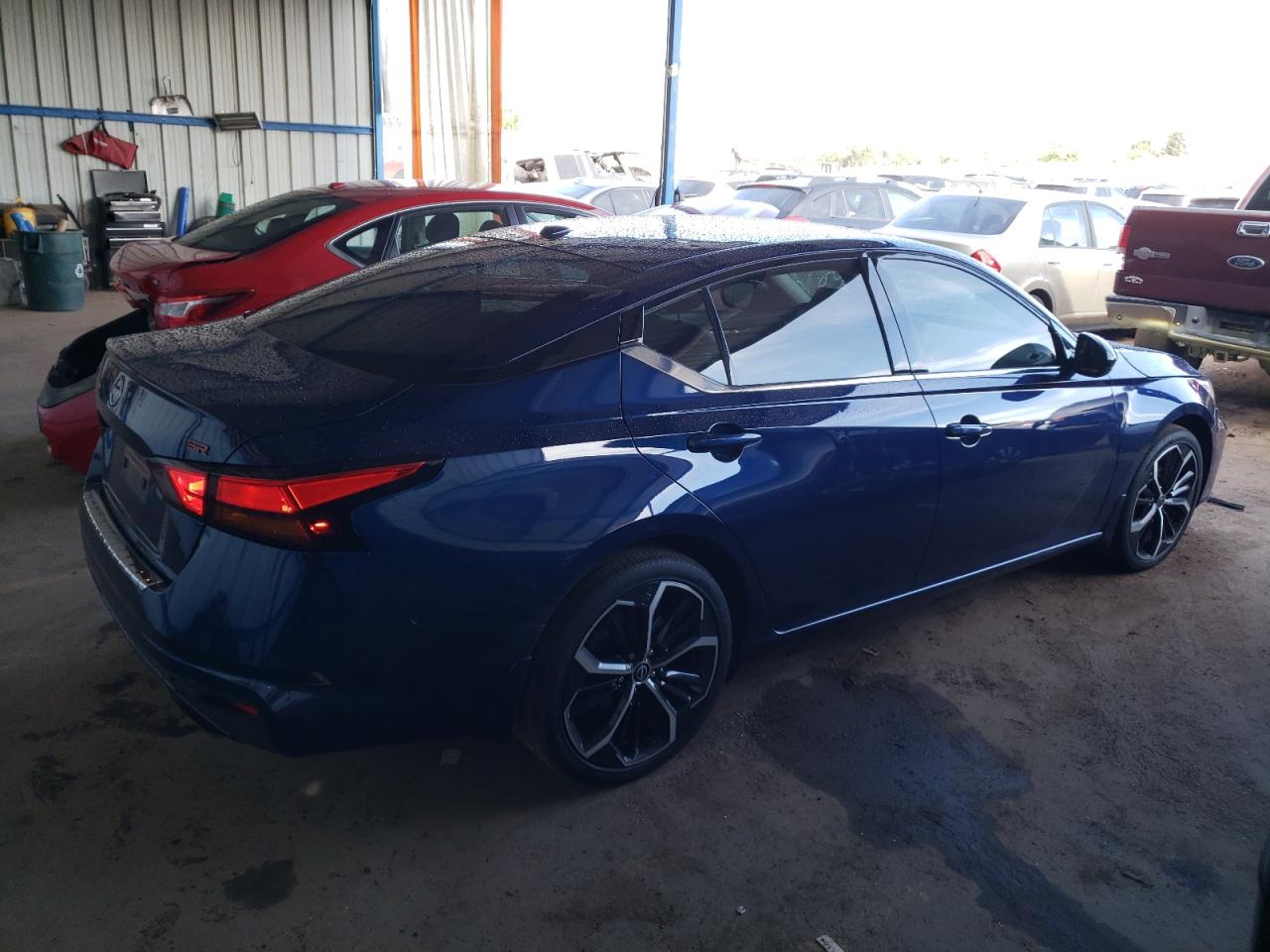 Image 3 of 2023 NISSAN ALTIMA SR 2023 with VIN 1N4BL4CV3PN300388