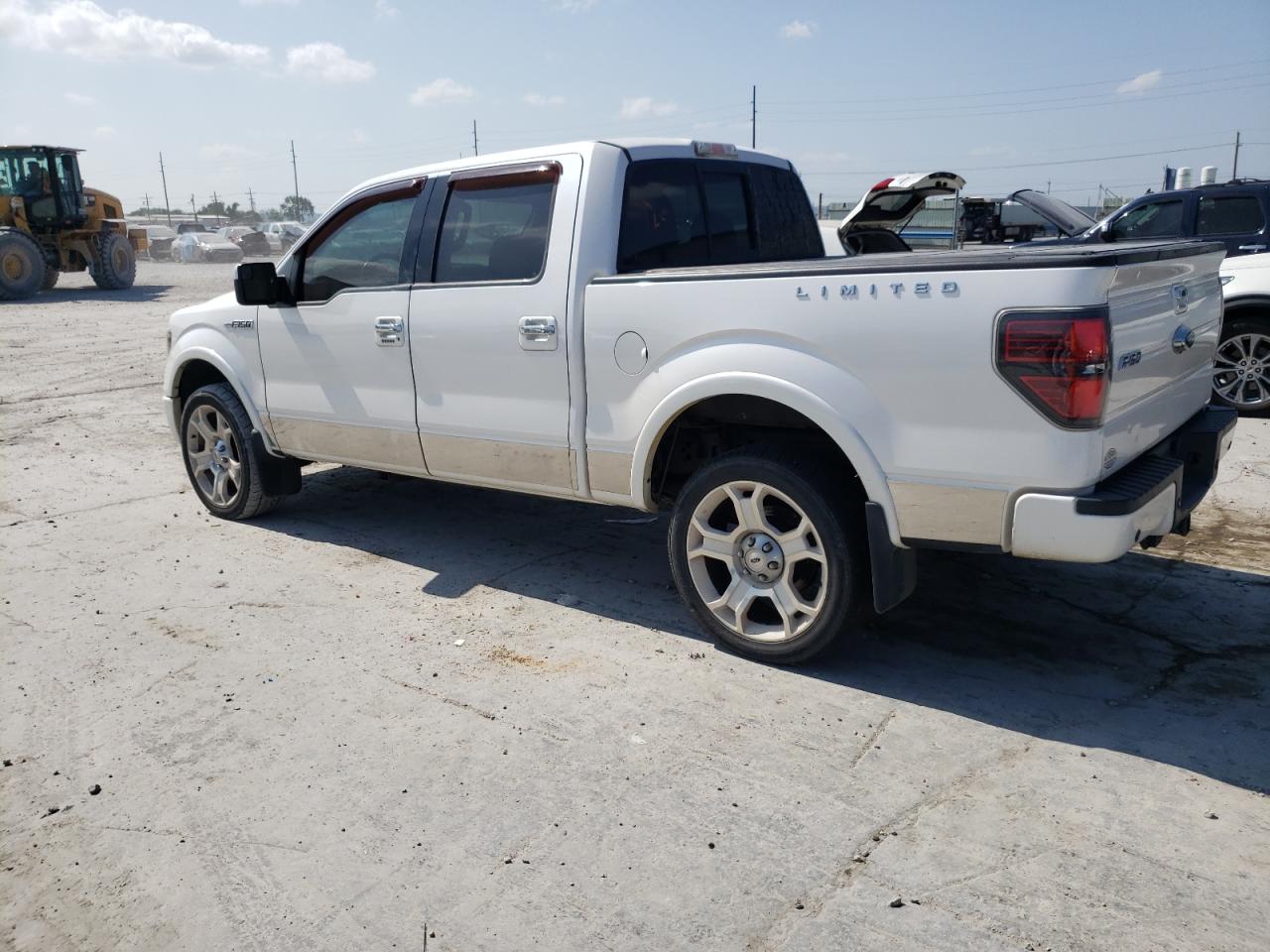 Изображение 2 2011 FORD F150 SUPERCREW 2011 с VIN 1FTFW1E62BFA75052
