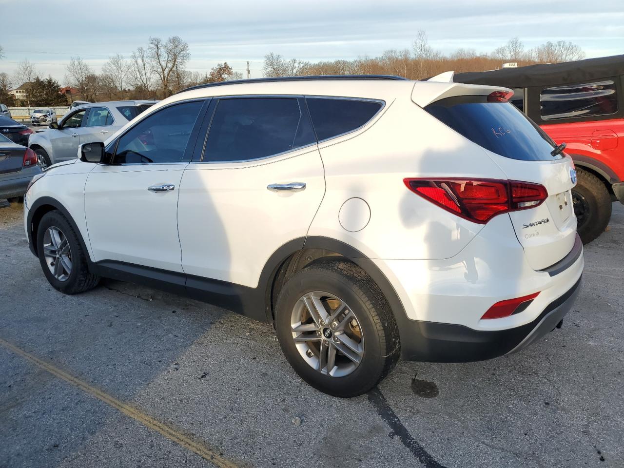 Изображение 2 2018 HYUNDAI SANTA FE SPORT  2018 с VIN 5NMZU3LBXJH078958