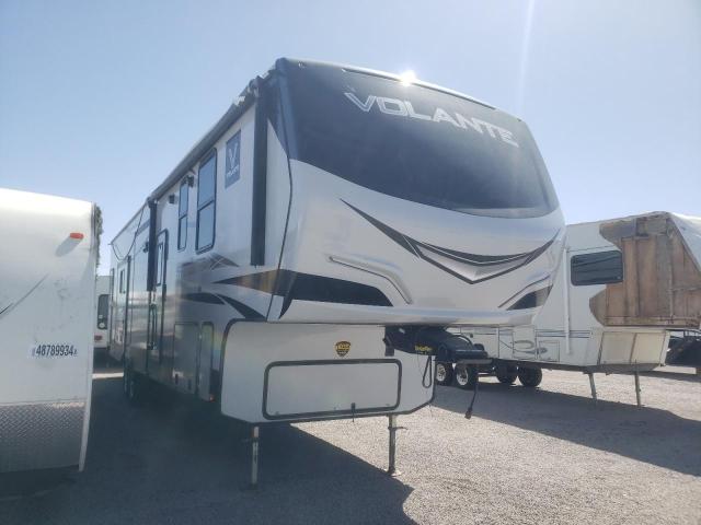 Obraz 1 z 2020 CROS VOLANTE 2020 z VIN 4YDF3602XL9360475