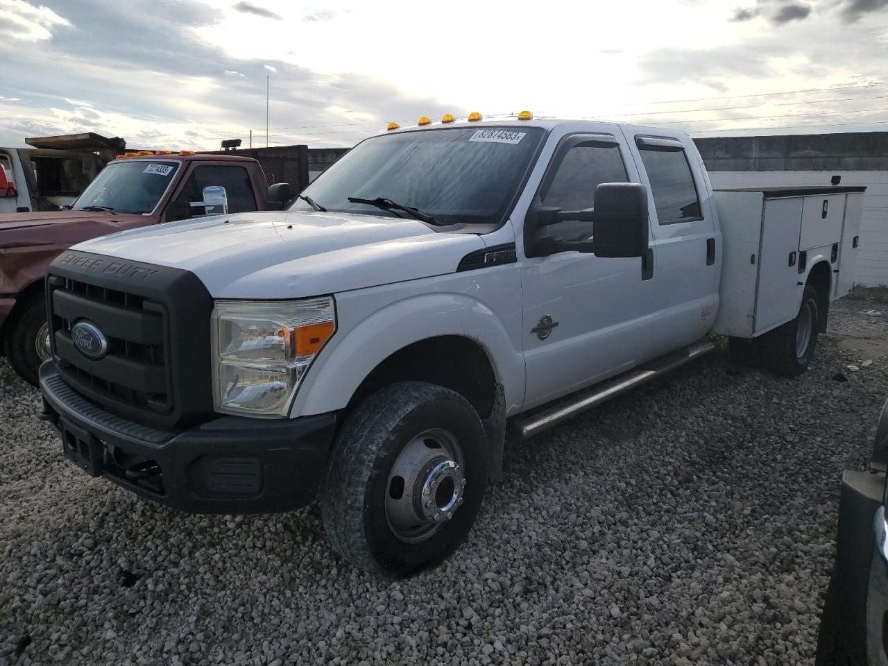 Image 1 of 2015 FORD F350 SUPER DUTY 2015 with VIN 1FD8W3HT6FEC82945