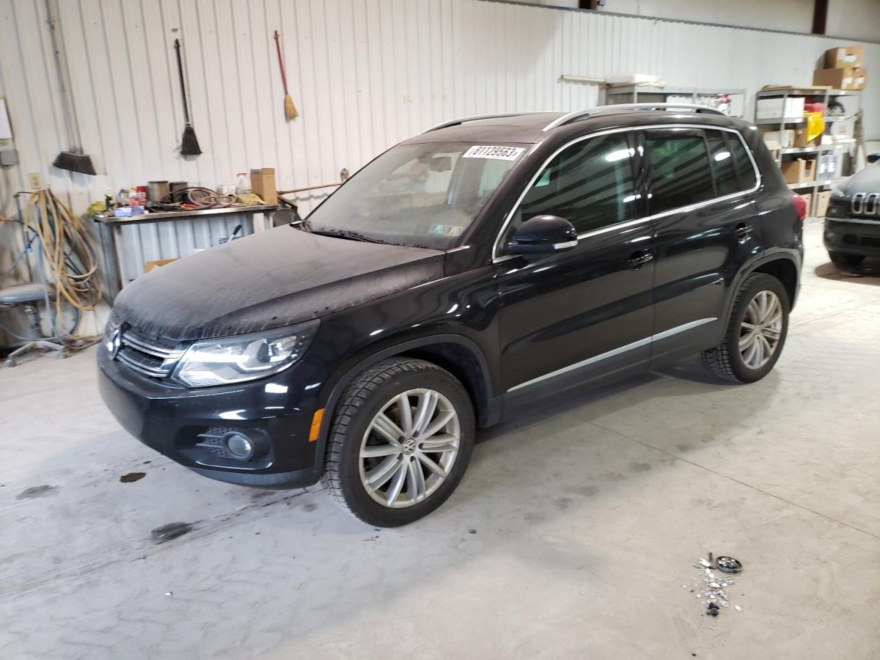 Image 1 of 2016 VOLKSWAGEN TIGUAN S 2016 with VIN WVGBV7AX1GW586015