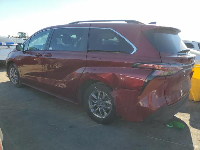 Image 2 of 2022 TOYOTA SIENNA LE 2022 with VIN 5TDKRKEC3NS134874