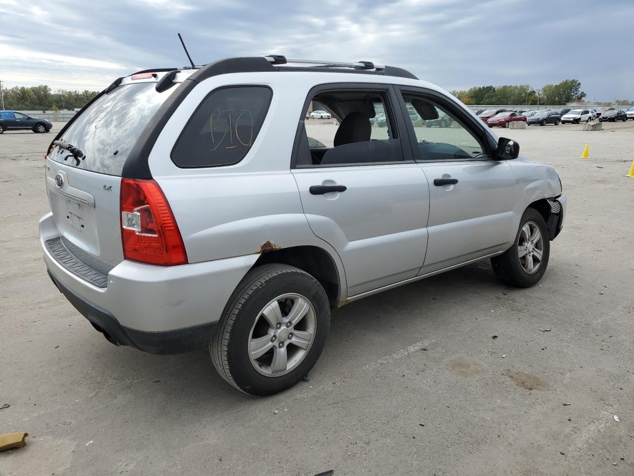 Image 3 of 2009 KIA SPORTAGE LX 2009 with VIN KNDJF724497610516