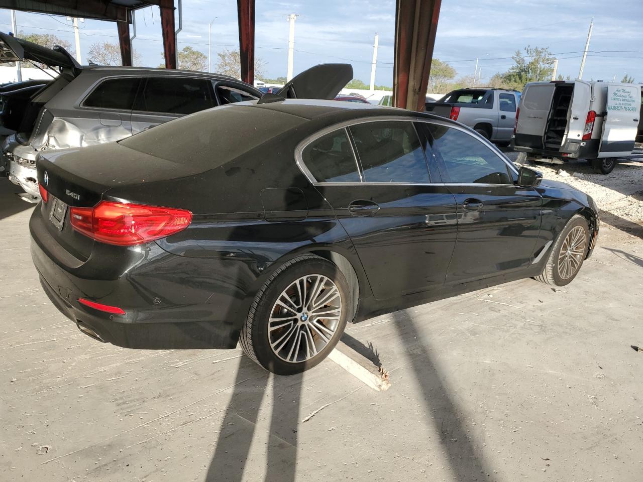 Image 3 of 2020 BMW 540 I 2020 with VIN WBAJS1C02LWW63908