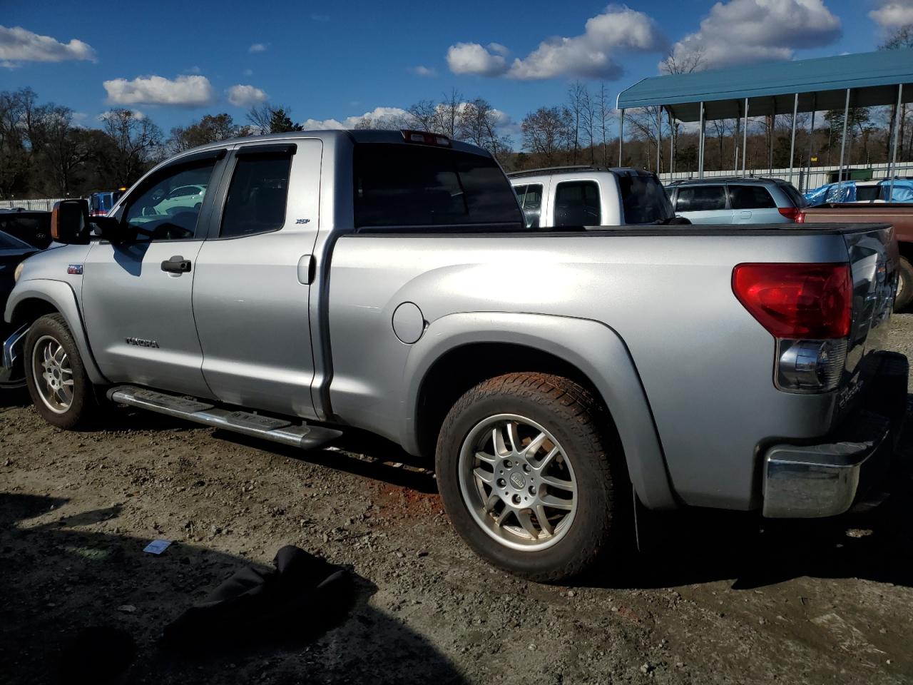 Obraz 2 z 2007 TOYOTA TUNDRA DOUBLE CAB SR5 2007 z VIN 5TFRV54127X020535