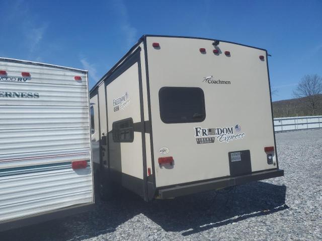 Изображение 3 2016 COACH FREEDOM 2016 с VIN 5ZT2FEWBXGA021583