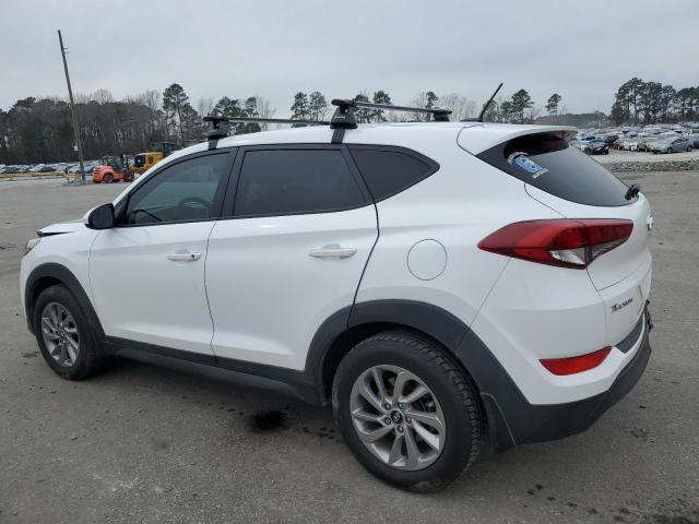 Image 2 of 2017 HYUNDAI TUCSON SE 2017 with VIN KM8J23A41HU571000