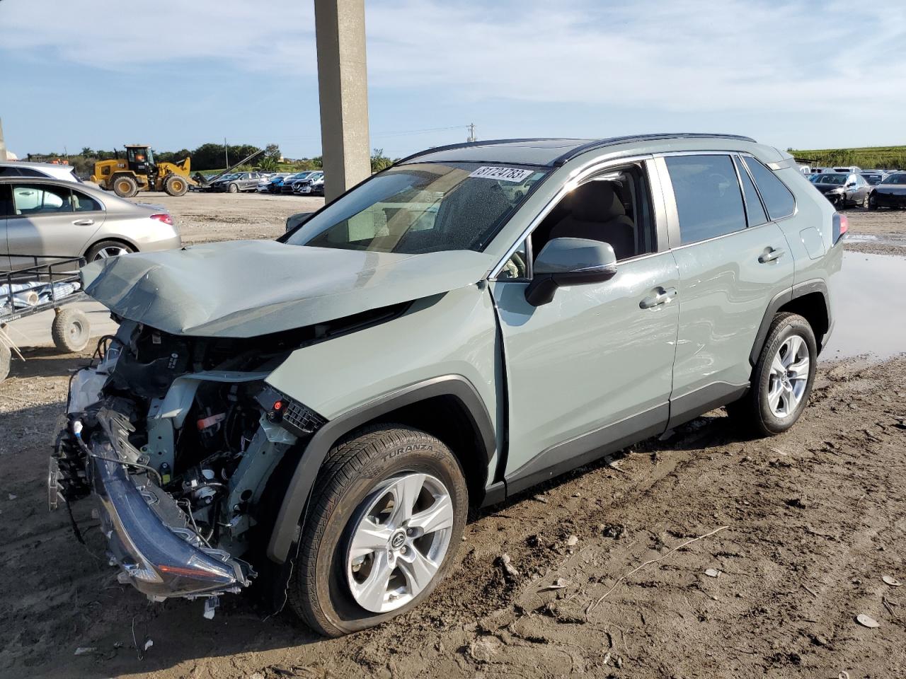 Image 1 of 2019 TOYOTA RAV4 XLE 2019 with VIN 2T3W1RFVXKC011313