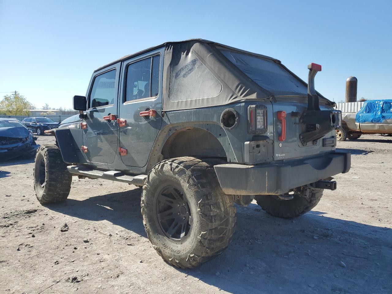 Image 2 of 2014 JEEP WRANGLER UNLIMITED SPORT 2014 with VIN 1C4BJWDG8EL207791