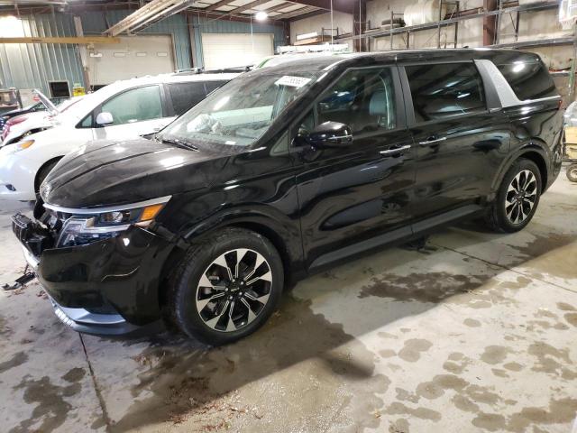 Image 1 of 2024 KIA CARNIVAL EX 2024 with VIN KNDNC5H33R6361340