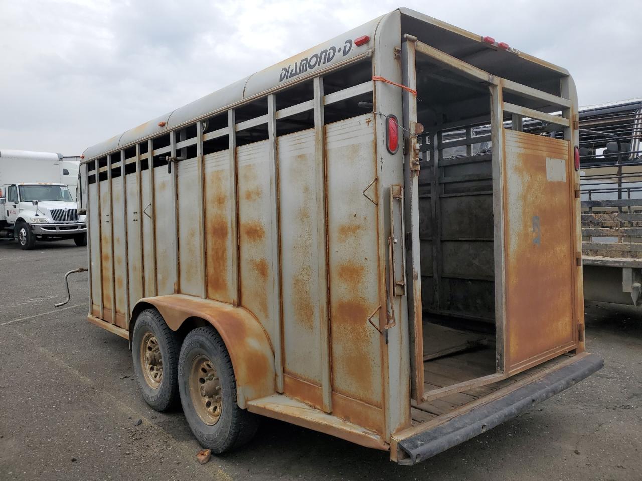 Image 3 of 1992 OTHR HORSE TRLR 1992 with VIN 1D9G1620XN1121788