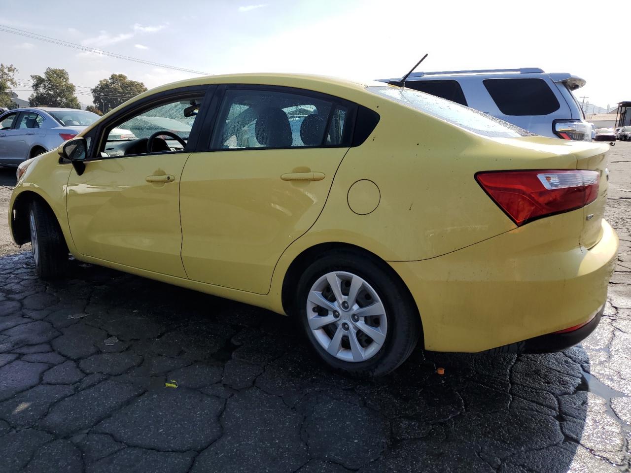 Image 2 of 2016 KIA RIO LX 2016 with VIN KNADM4A38G6654495
