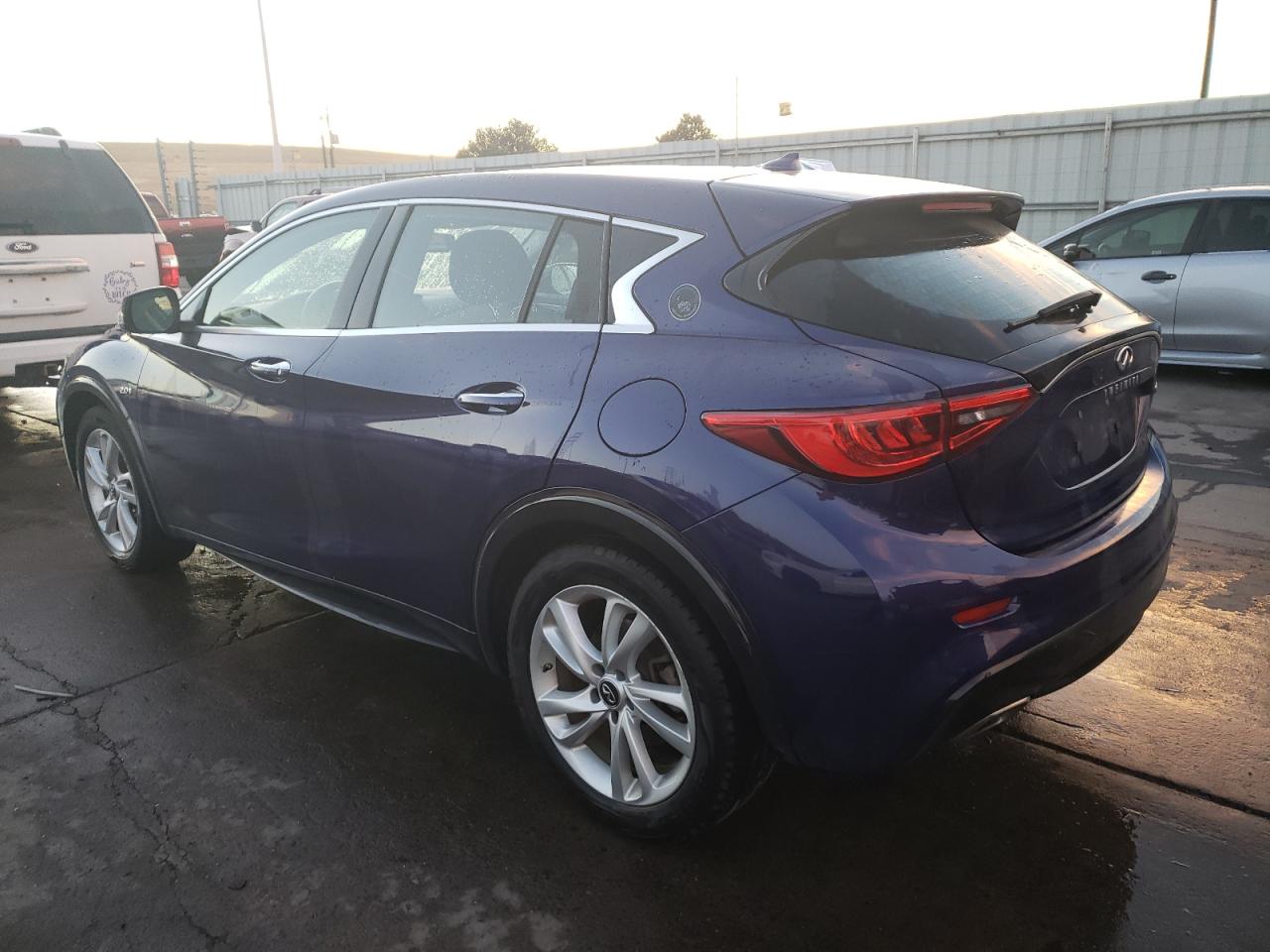Image 2 of 2018 INFINITI QX30 BASE 2018 with VIN SJKCH5CP5JA056133
