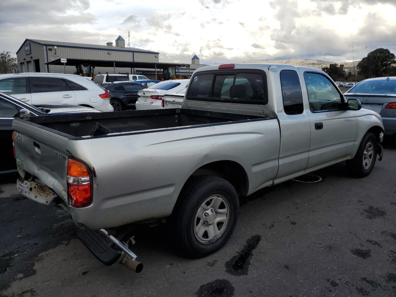 Image 3 of 2004 TOYOTA TACOMA XTRACAB 2004 with VIN 5TEVL52N04Z375184