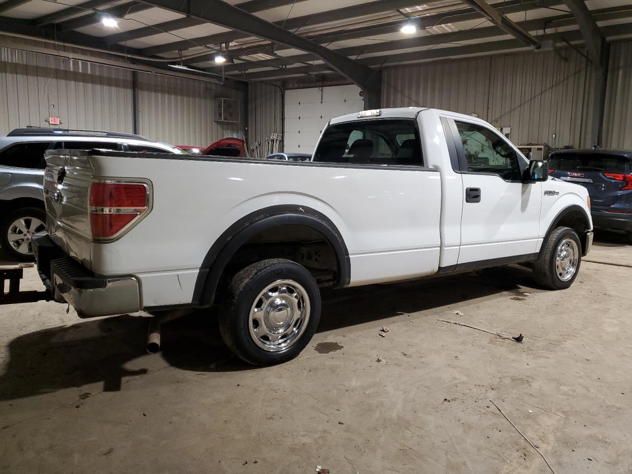 Изображение 3 2010 FORD F150  2010 с VIN 1FTMF1CW6AKB96750