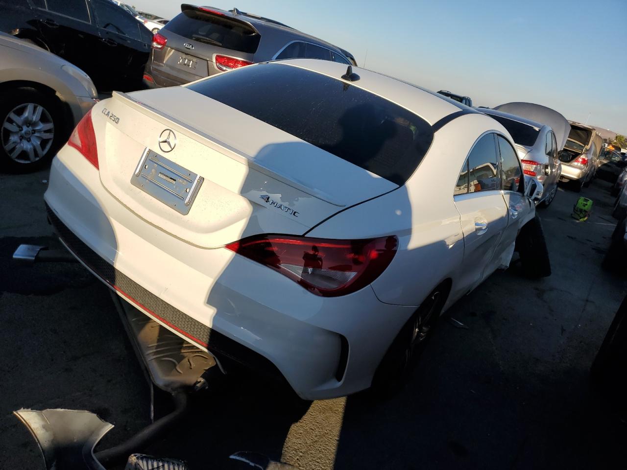 Image 3 of 2015 MERCEDES-BENZ CLA 250 4MATIC 2015 with VIN WDDSJ4GB1FN195807