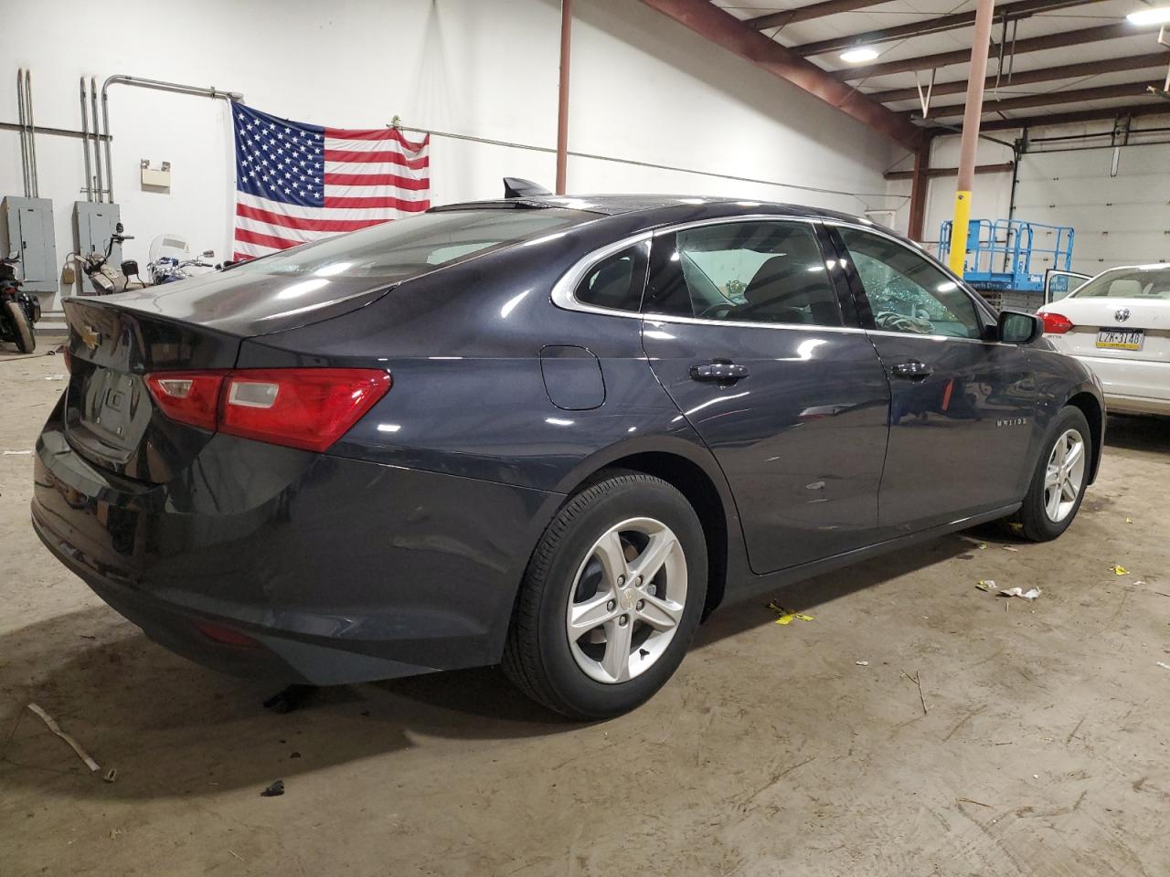 Image 3 of 2022 CHEVROLET MALIBU LS 2022 with VIN 1G1ZB5ST4NF186922