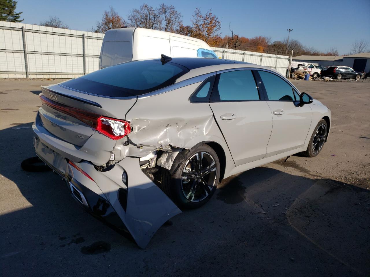 Image 3 of 2024 KIA K5 GT LINE 2024 with VIN 5XXG64J29RG242348