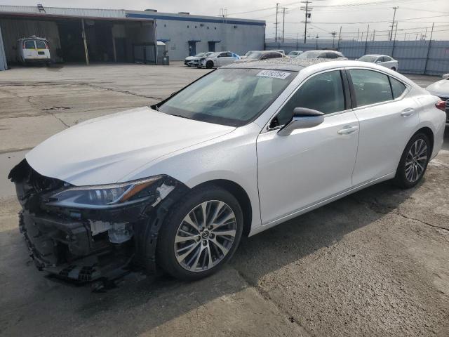 Изображение 2019 LEXUS ES 350 2019
