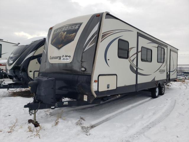 Obraz 2 z 2015 Lacr Luxury 2015 z VIN 5ZT2LCXB2FB006211