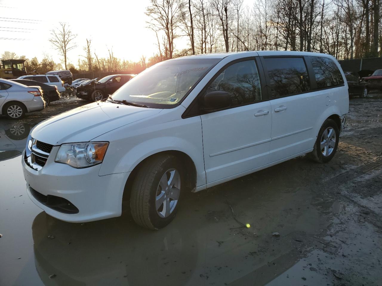 Image 1 of 2013 DODGE GRAND CARAVAN SE 2013 with VIN 2C4RDGBG5DR654860
