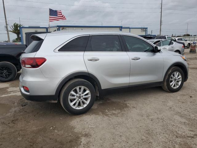 Image 3 of 2020 KIA SORENTO L 2020 with VIN 5XYPG4A38LG706979