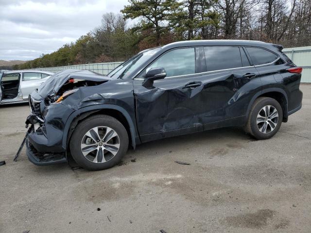 Изображение 1 2021 TOYOTA HIGHLANDER XLE 2021 с VIN 5TDGZRBHXMS559201