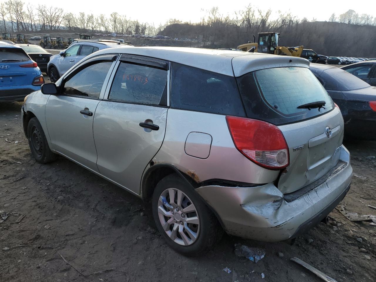 Image 2 of 2003 TOYOTA COROLLA MATRIX XR 2003 with VIN 2T1KR32E53C018206