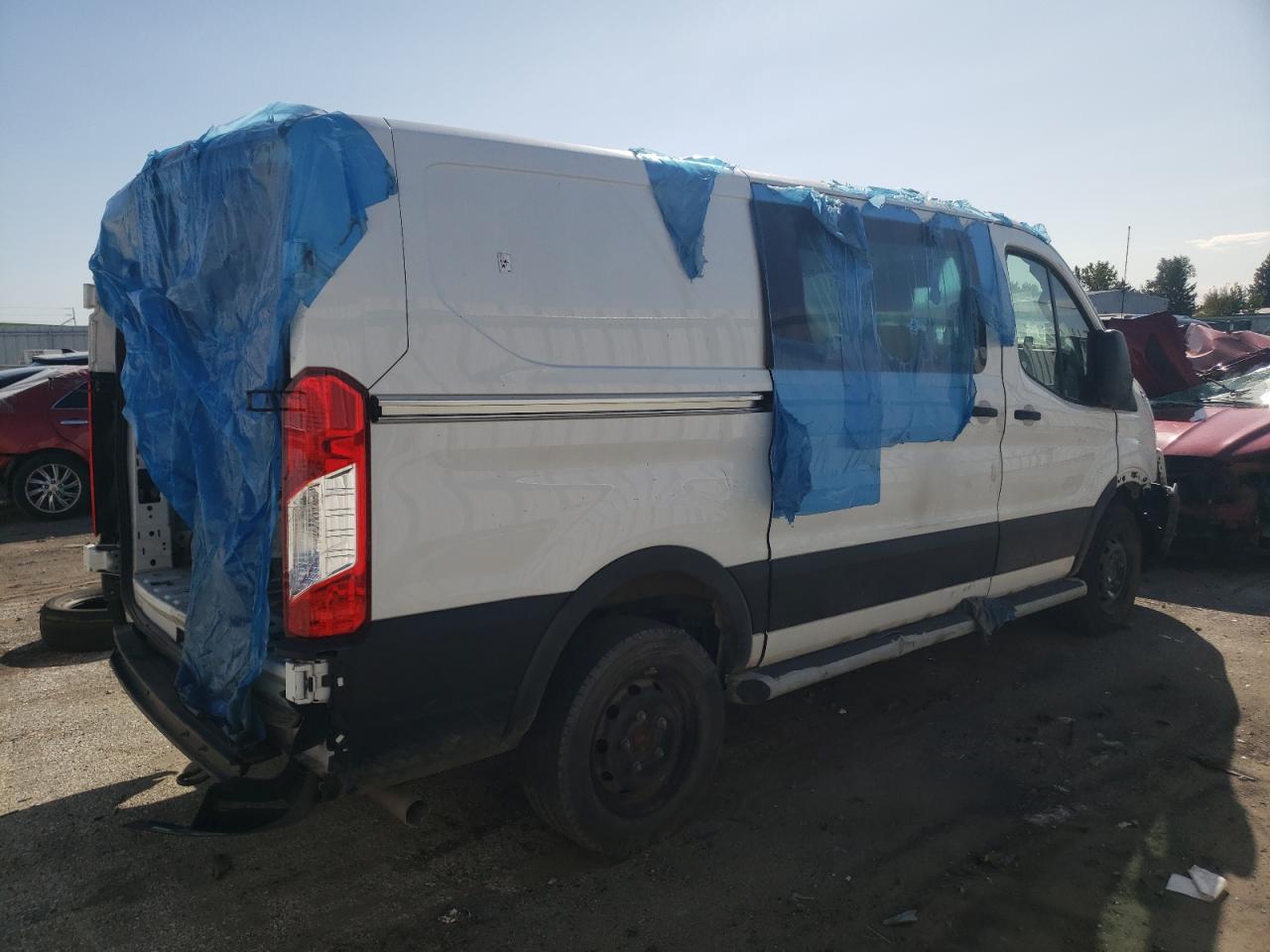 Image 3 of 2022 FORD TRANSIT T-250 2022 with VIN 1FTBR1Y83NKA15277