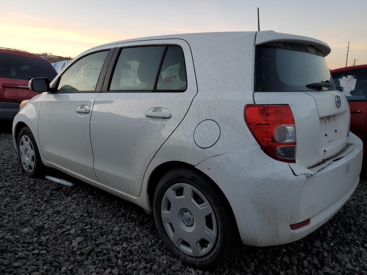 Obraz 2 z 2012 TOYOTA SCION XD  2012 z VIN JTKKU4B48C1022128
