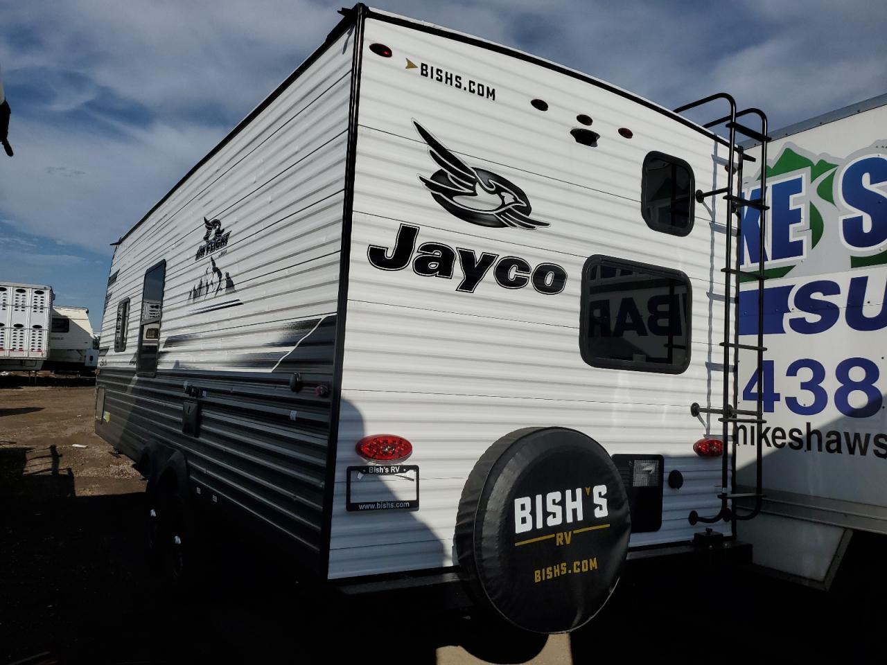Image 3 of 2023 JAYCO JAY FLIGHT 2023 with VIN 1UJBC0BMXP75N0100
