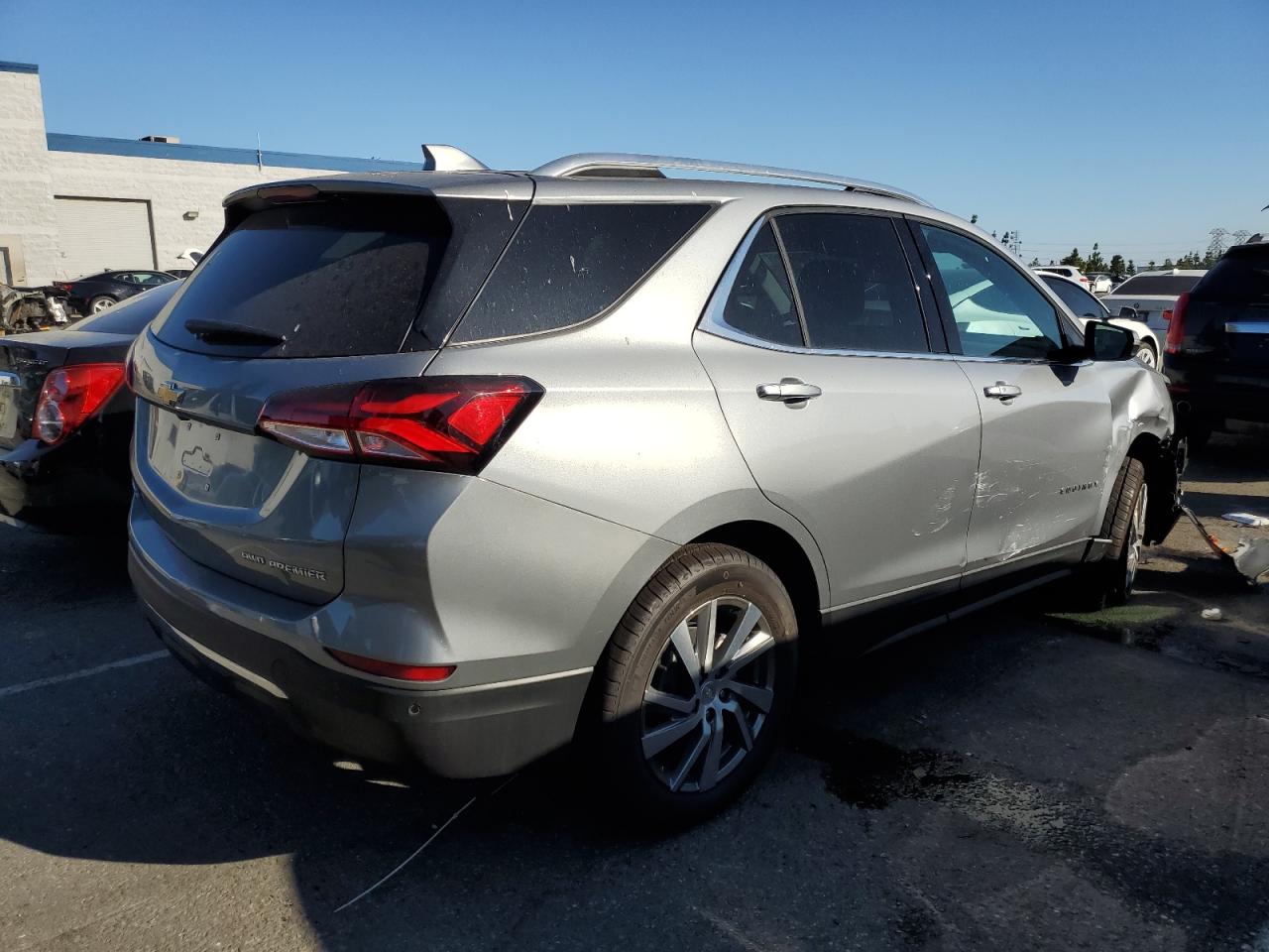 Изображение 3 2023 CHEVROLET EQUINOX PREMIER 2023 с VIN 3GNAXXEG0PL262345